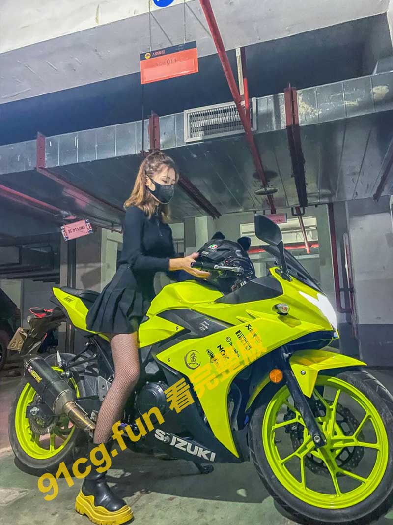 摔车.jpg
