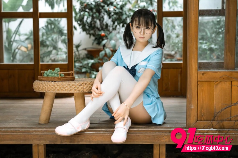 极品萝莉福利姬 幼水铃衣 B站开播4
