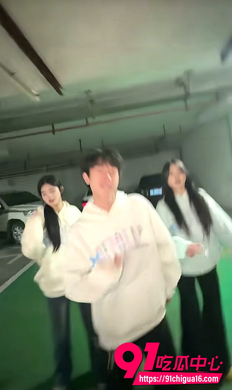 网红六尺巷56