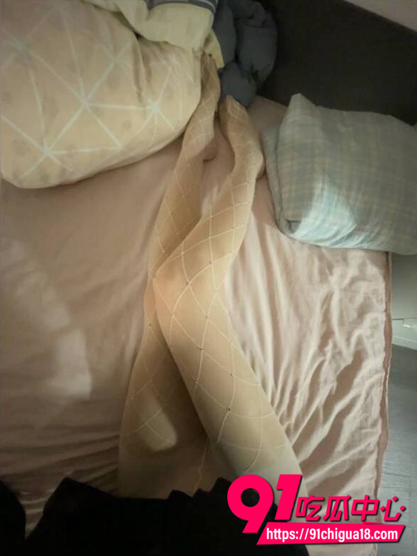 男教师梁圈圈性爱视频曝光20