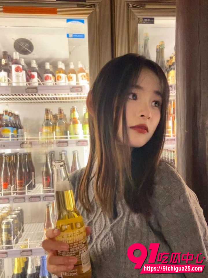 齐齐哈尔女大学生知三当三3