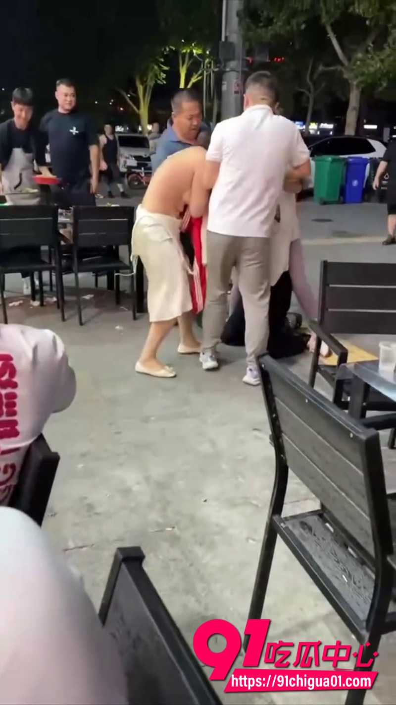 原配怒打小三2