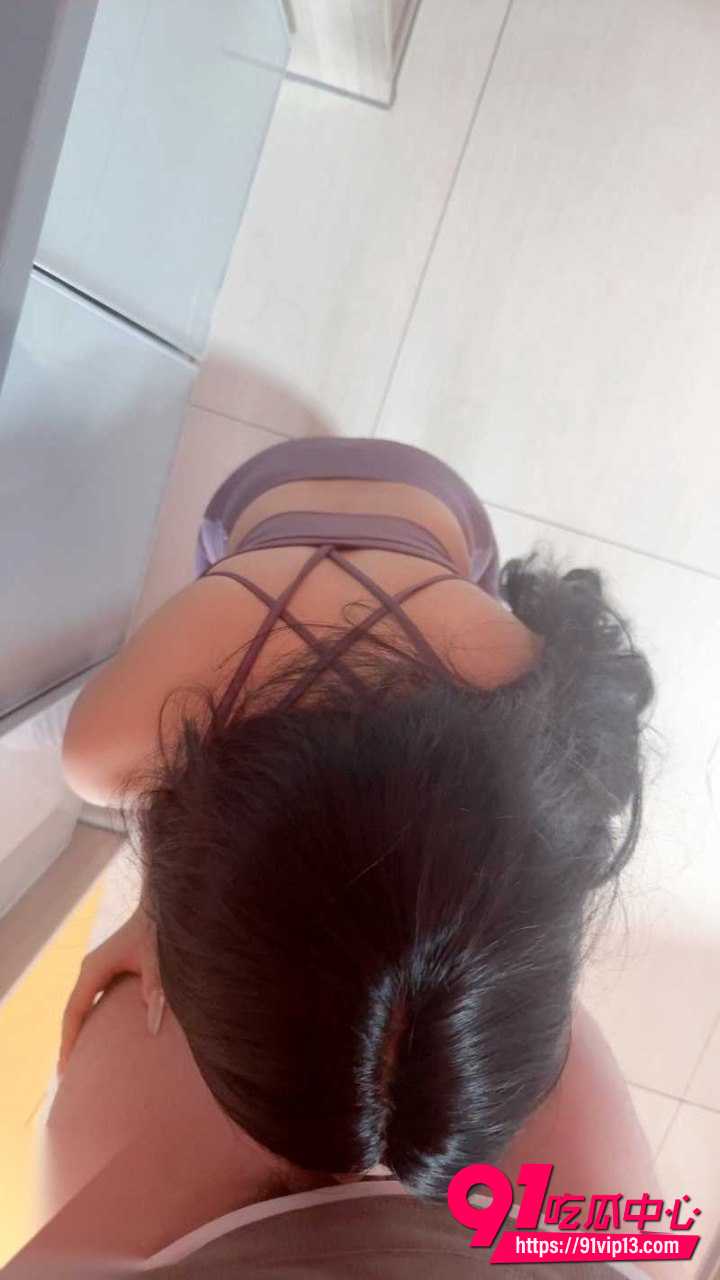 海角大神新婚骚弟媳新作 操朋友老婆 射在朋友老婆的嘴里让她吞精