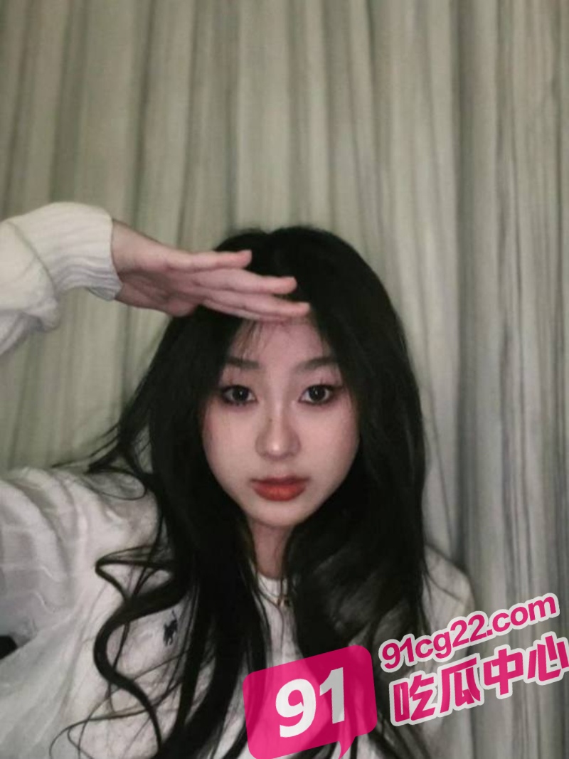约炮秘籍之我的宝藏学妹 平平无奇的女大学生 脱下衣服让我震惊!