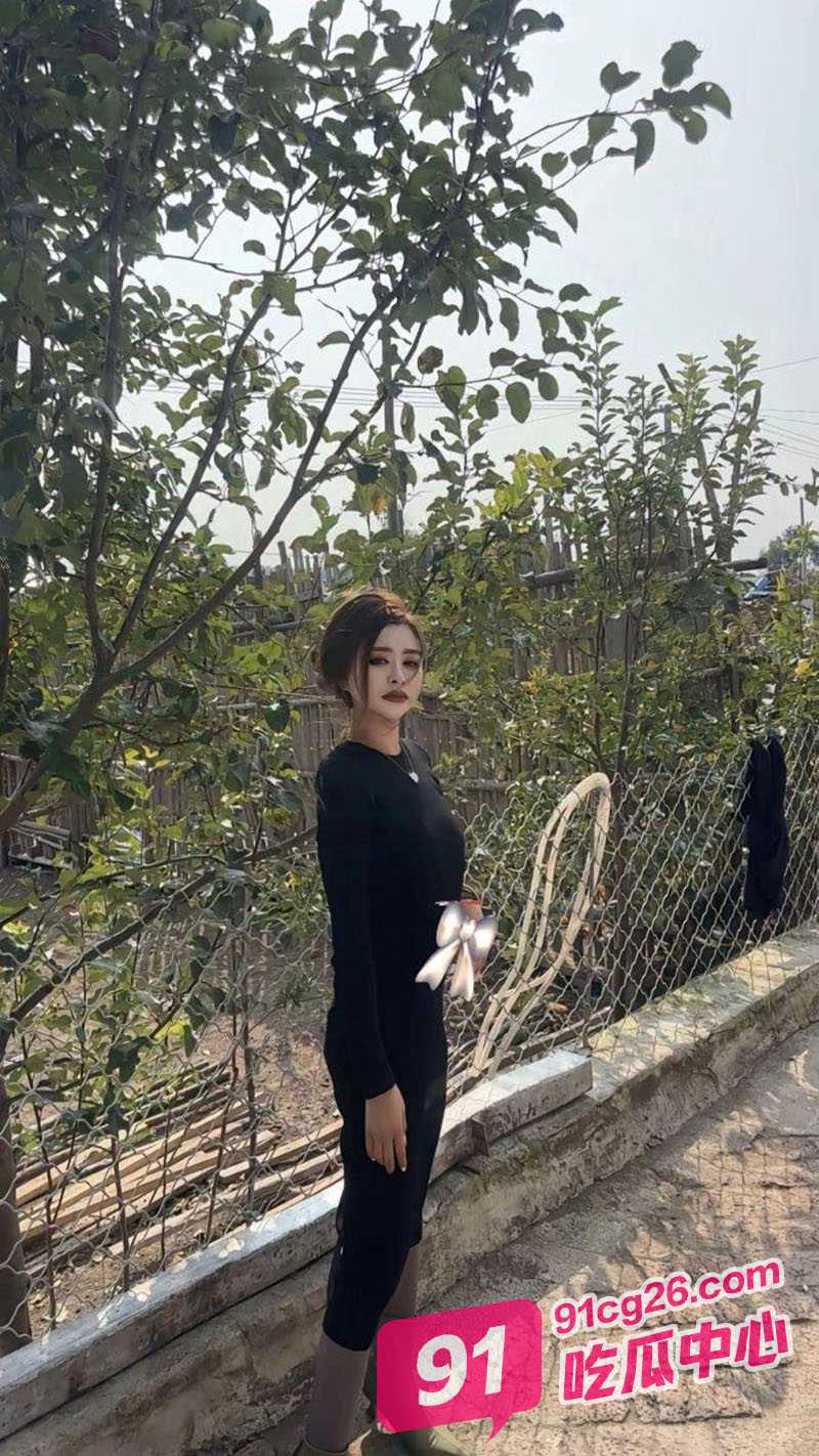 东北服装店老板娘刘姿 出轨被调教 享受被暴力凌辱的快感！ 配图3