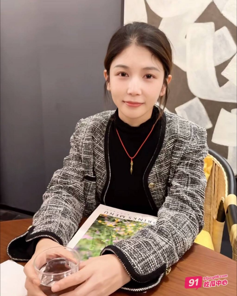 山东女子举报丈夫 医科大学副教授许铎 妻子生产时出轨女学生 配图18
