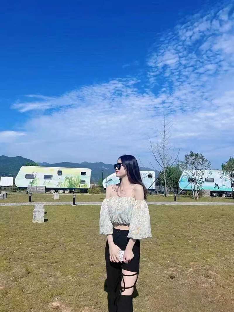 上海工业大学张晴子 主动勾引男友调教性爱视频泄露 床上功夫了得口爆吞精样样精通！