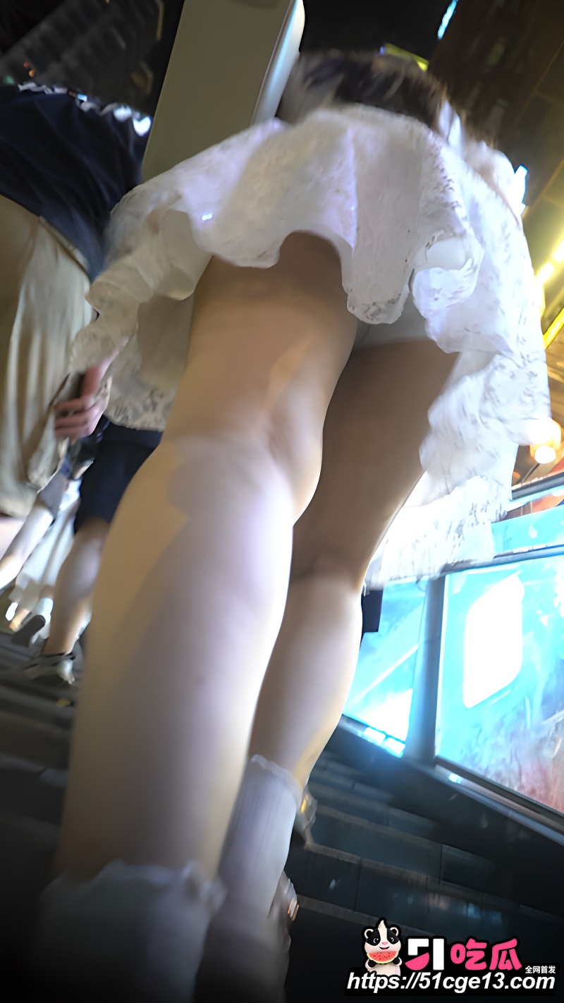 顶点大师商场偷拍视频 6