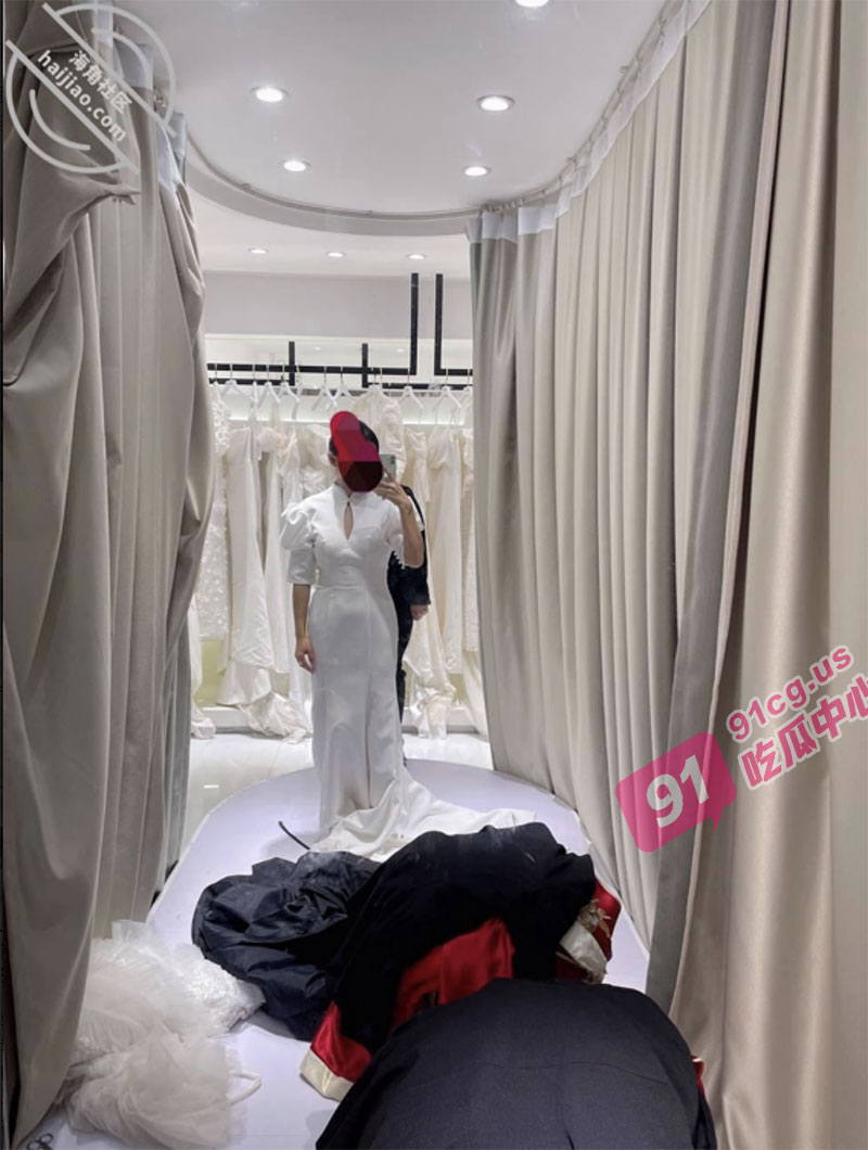 【妹妹的第一次给了我】 给妹妹的惊喜虽然不能结婚但是可以一起拍一套婚纱照
