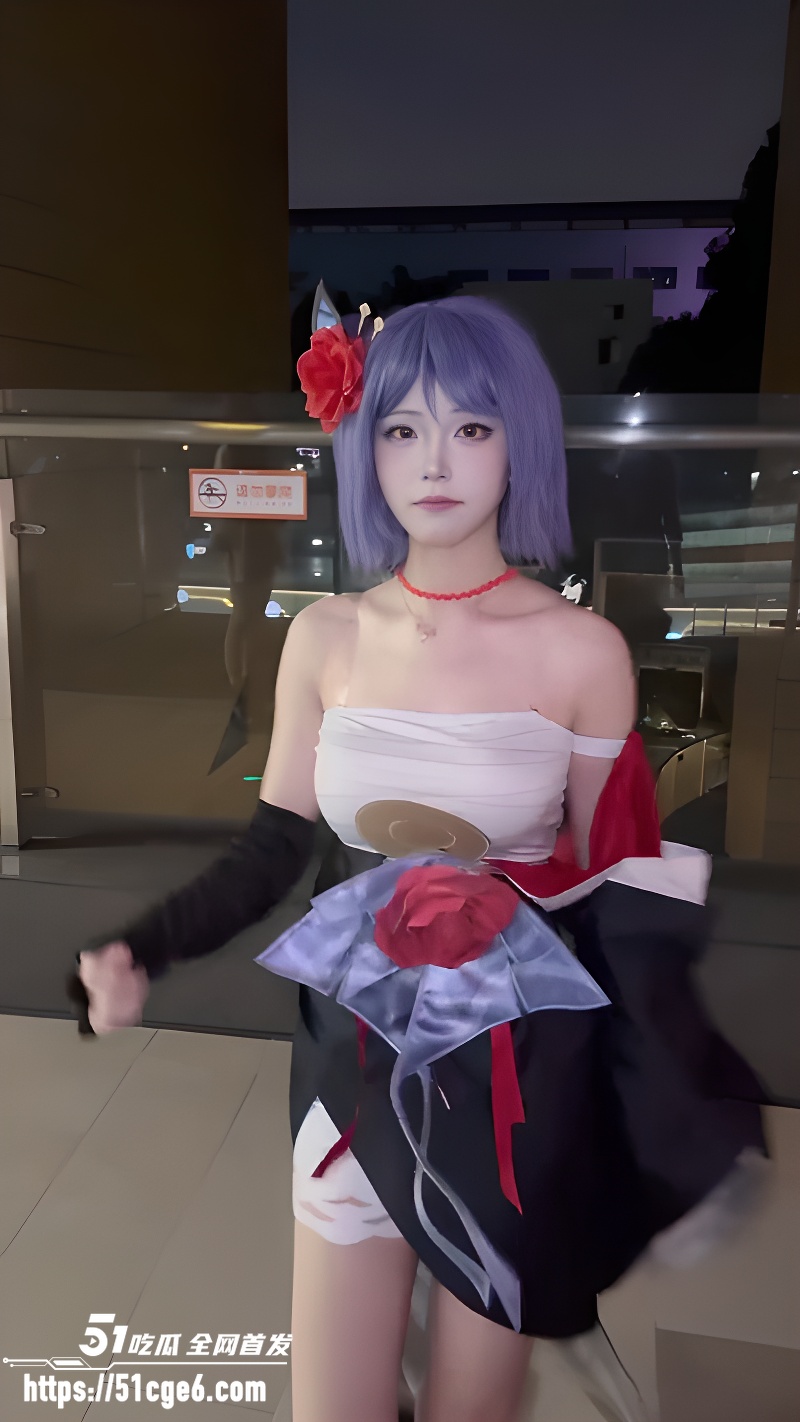 传媒公司cos团播女厕所偷拍 4