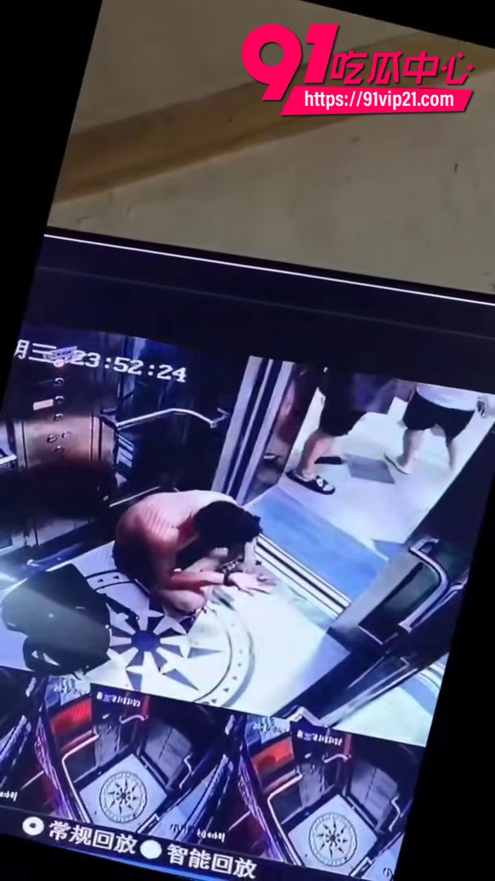 男健身房教练被群殴8 男健身房教练被群殴8