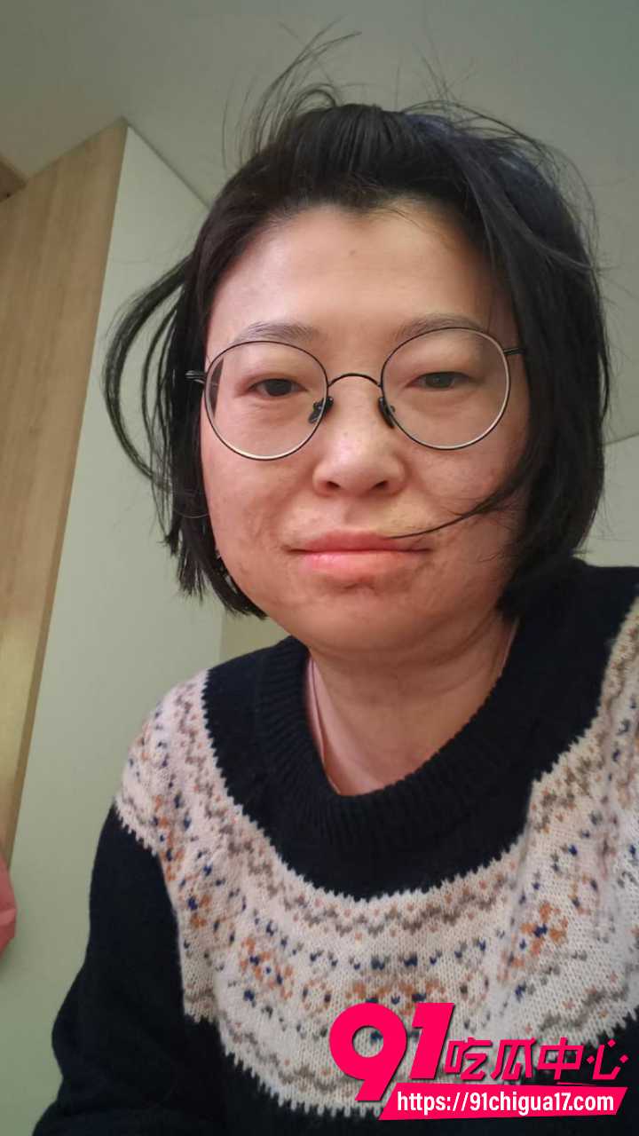 百万女权博主菜刀曦曦深夜放话2