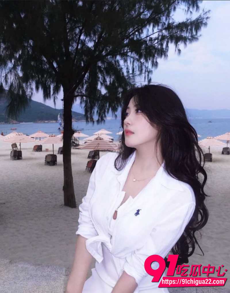 95后女教师不雅自拍 4 95后女教师不雅自拍 4