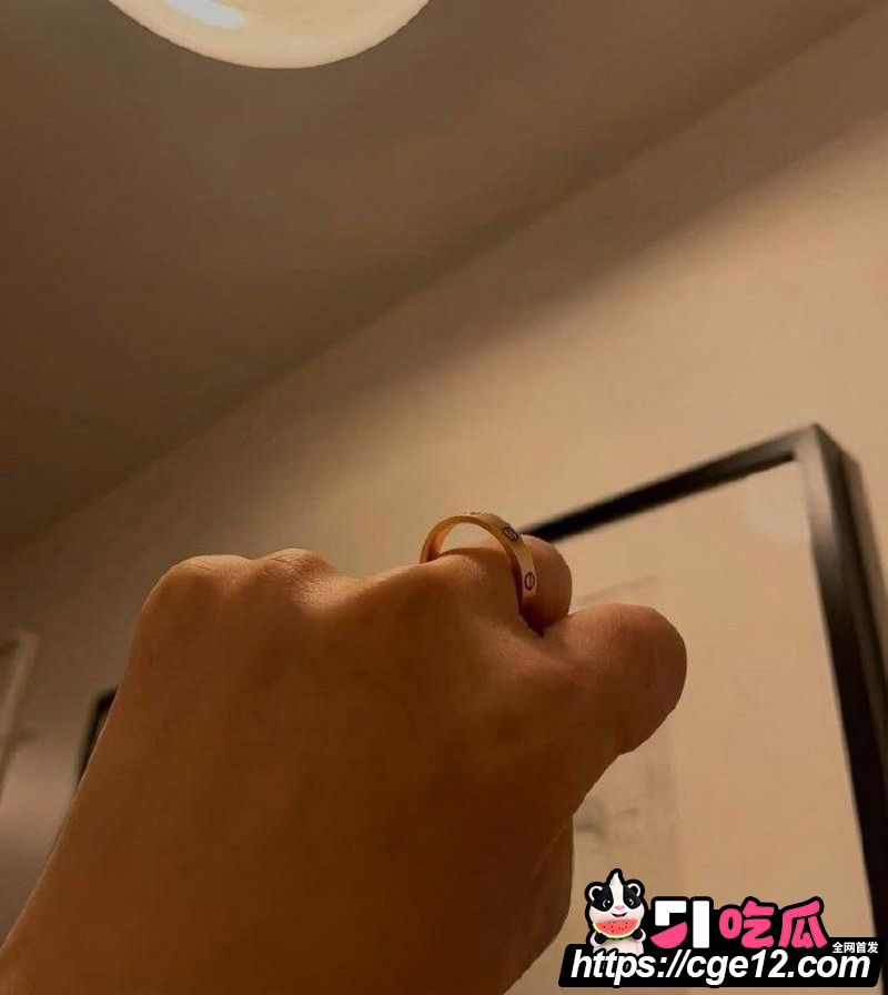 上海复旦教授王龙约炮视频流出021 上海复旦教授王龙约炮视频流出021
