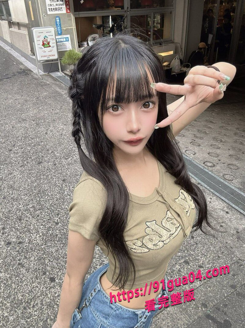 美艳人妻厕所诱惑儿子05 美艳人妻厕所诱惑儿子05