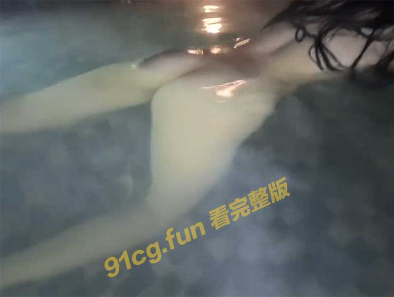 屁股.jpg 屁股.jpg