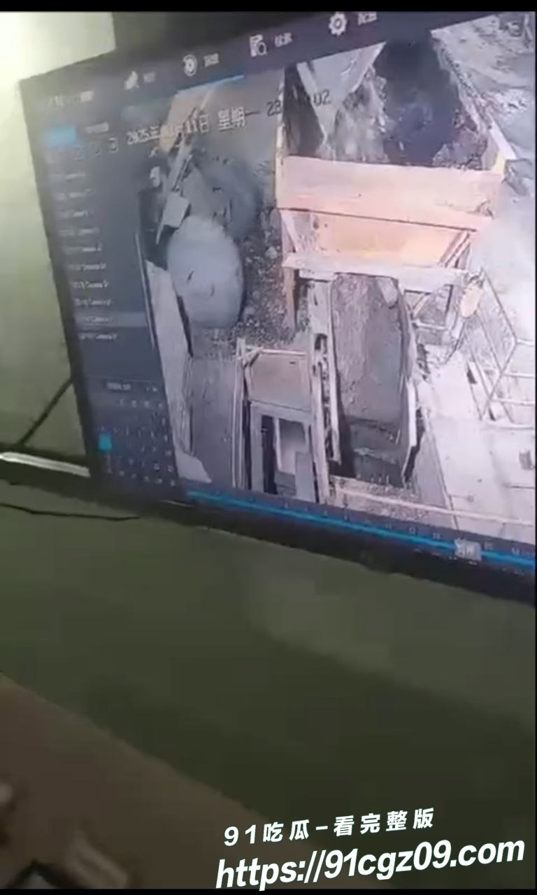 矿工矿上违规作业操作命丧黄泉 活埋现场视频流出