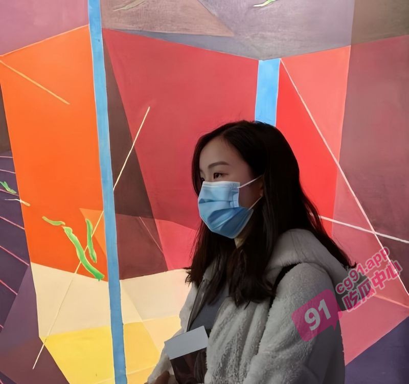 百分百相似度【倪妮】的娇嫩少妇～人美逼嫩口活好 谁能拒绝一个满眼都是你的肉便器呢？