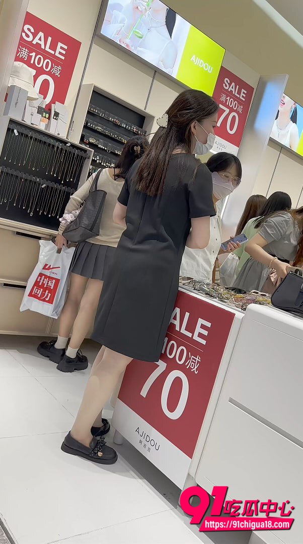 大神KFC饰品店抄底视频1 大神KFC饰品店抄底视频1