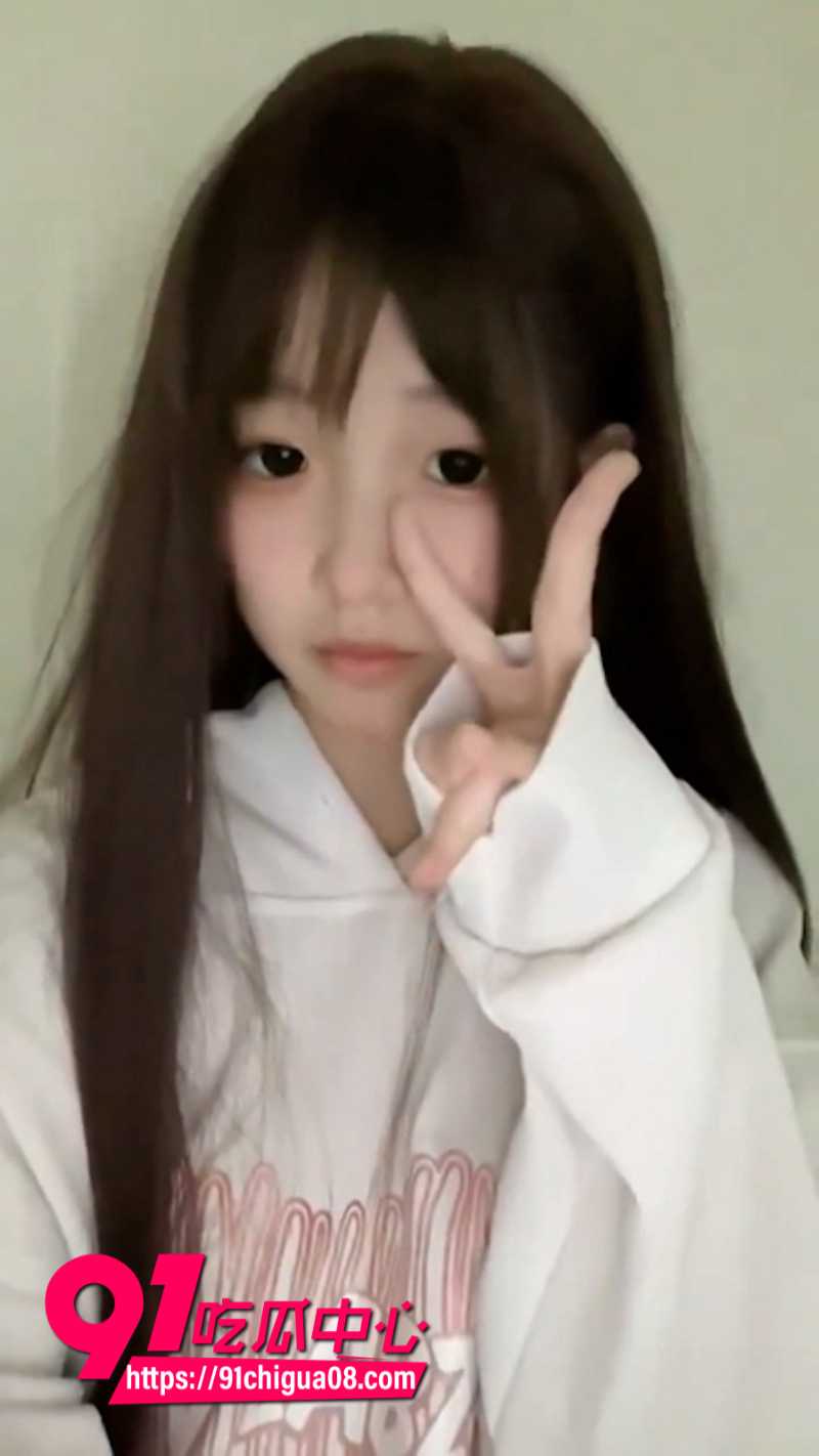 B站小萝莉呓小涵baby定制自慰福利6 B站小萝莉呓小涵baby定制自慰福利6