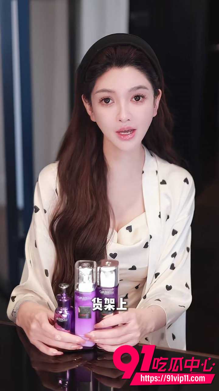 叶珂承认与黄晓明育有一女4