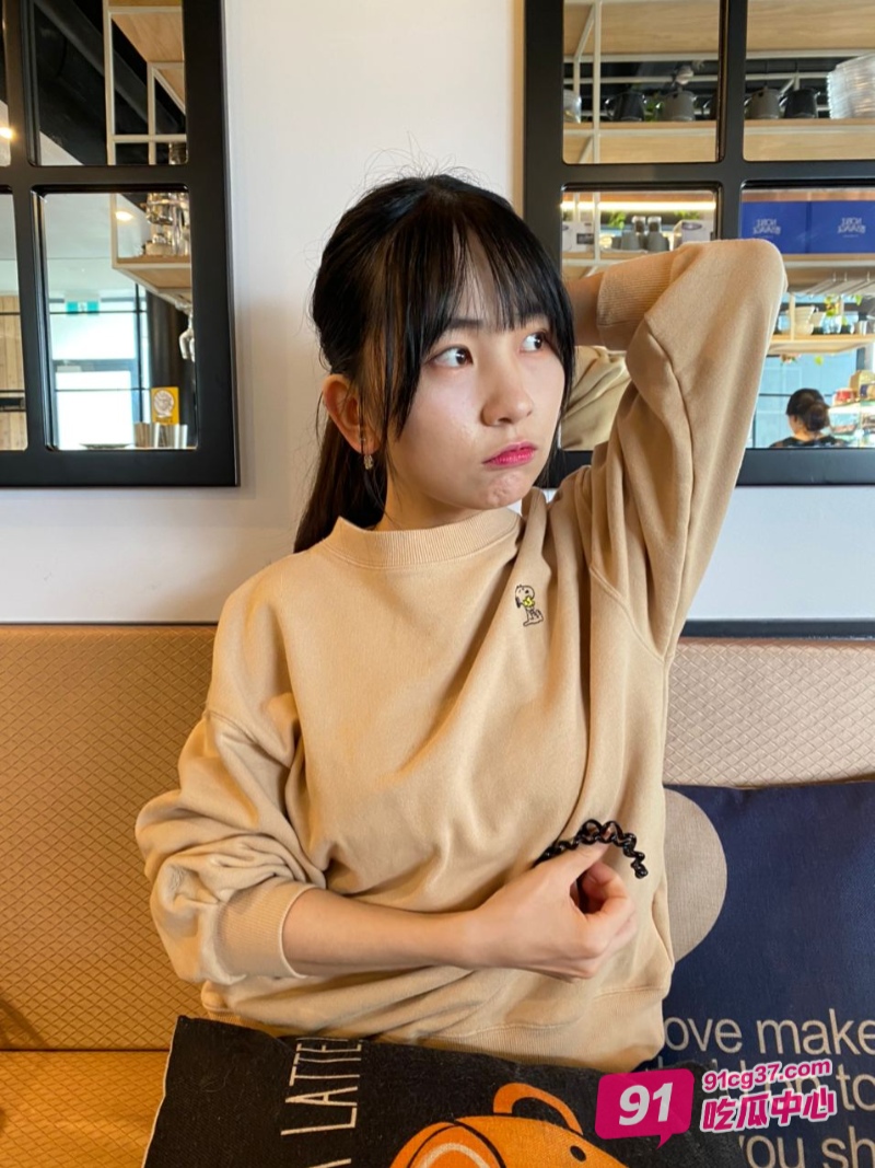 南京师范大学校花 孟涵 被前男友曝光性爱视频 穿着透明蕾丝情趣装被猛操 配图