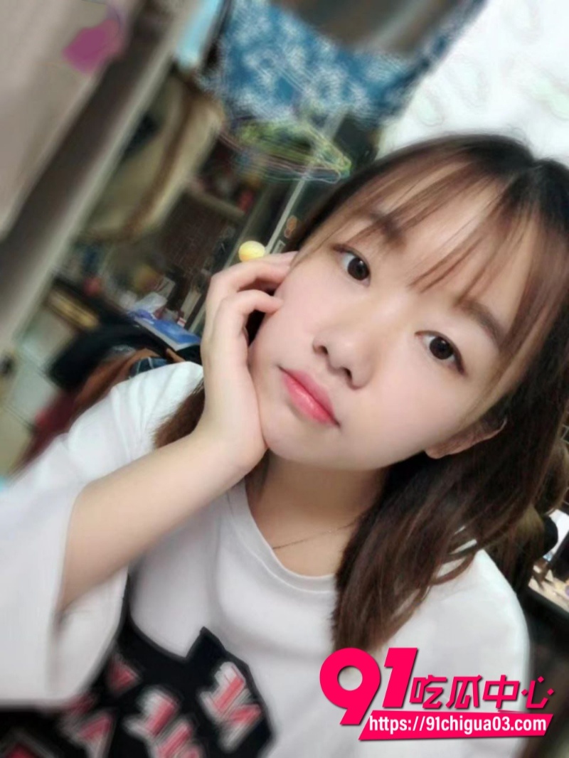 98年央企浮荡小母狗婚内出轨 同事口交内射曝光3 98年央企浮荡小母狗婚内出轨 同事口交内射曝光3