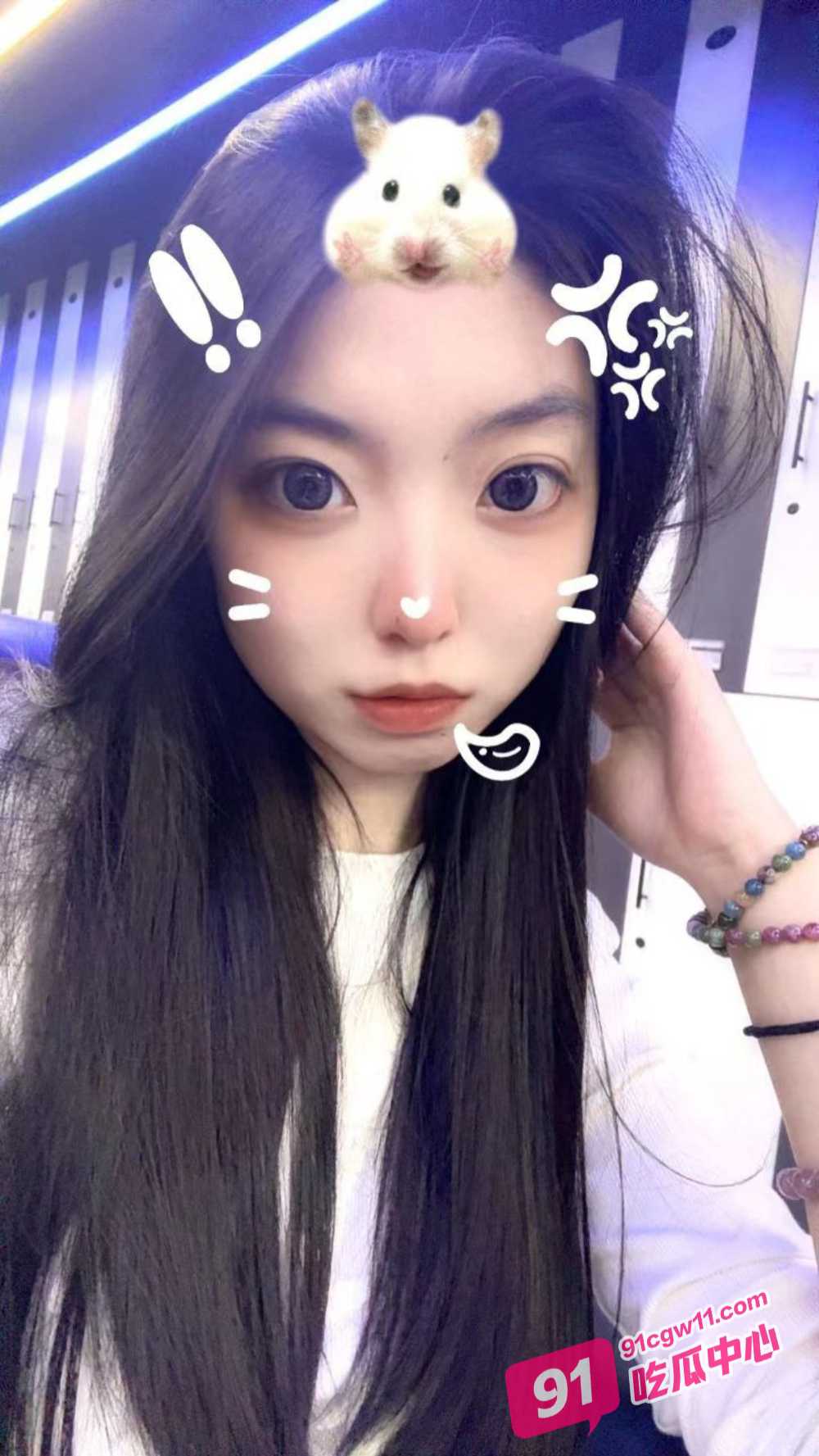 亲侄女的真实乱伦～勾引亲侄女乱伦 乖巧小萝莉被直捣黄龙！ 配图