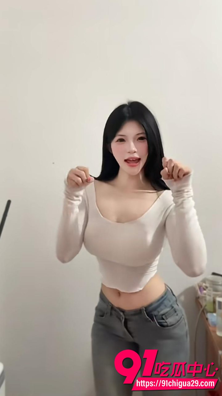 抖音网红反差婊多加香菜1v1视频流出2 抖音网红反差婊多加香菜1v1视频流出2