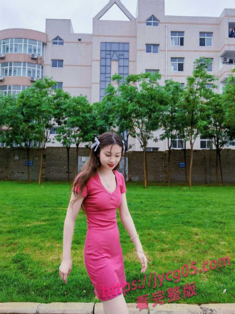 反差女神李妹妹流出实录！讲台端庄女教师私下媚态百出