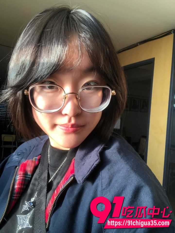 天津职业艺术学院徐艺自拍泄密5