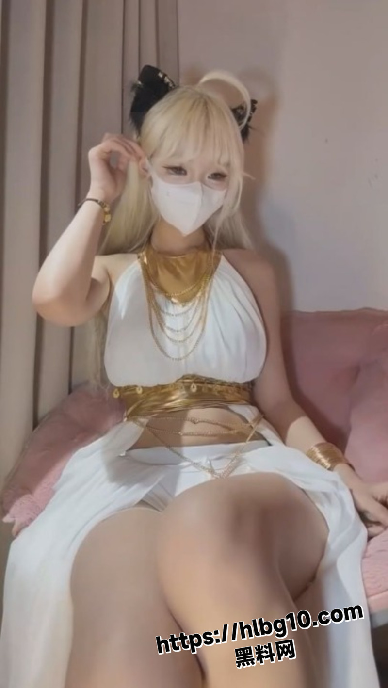福利姬芃芃大人COS埃及猫 淫语盯射系列天花板 足交调教控制榨精