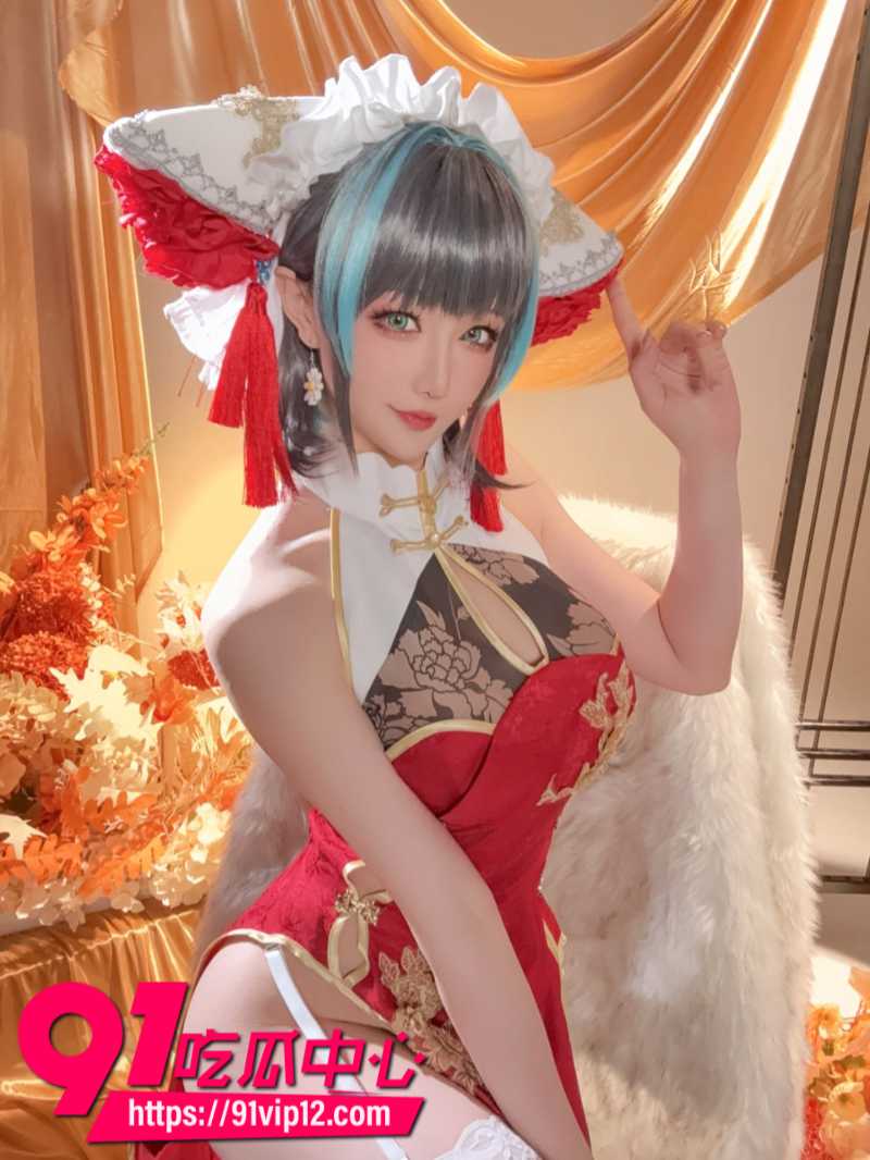 极品福利姬Hoshilily 大尺度玉足美腿诱惑福利 旗袍白丝红高跟上演足控盛宴