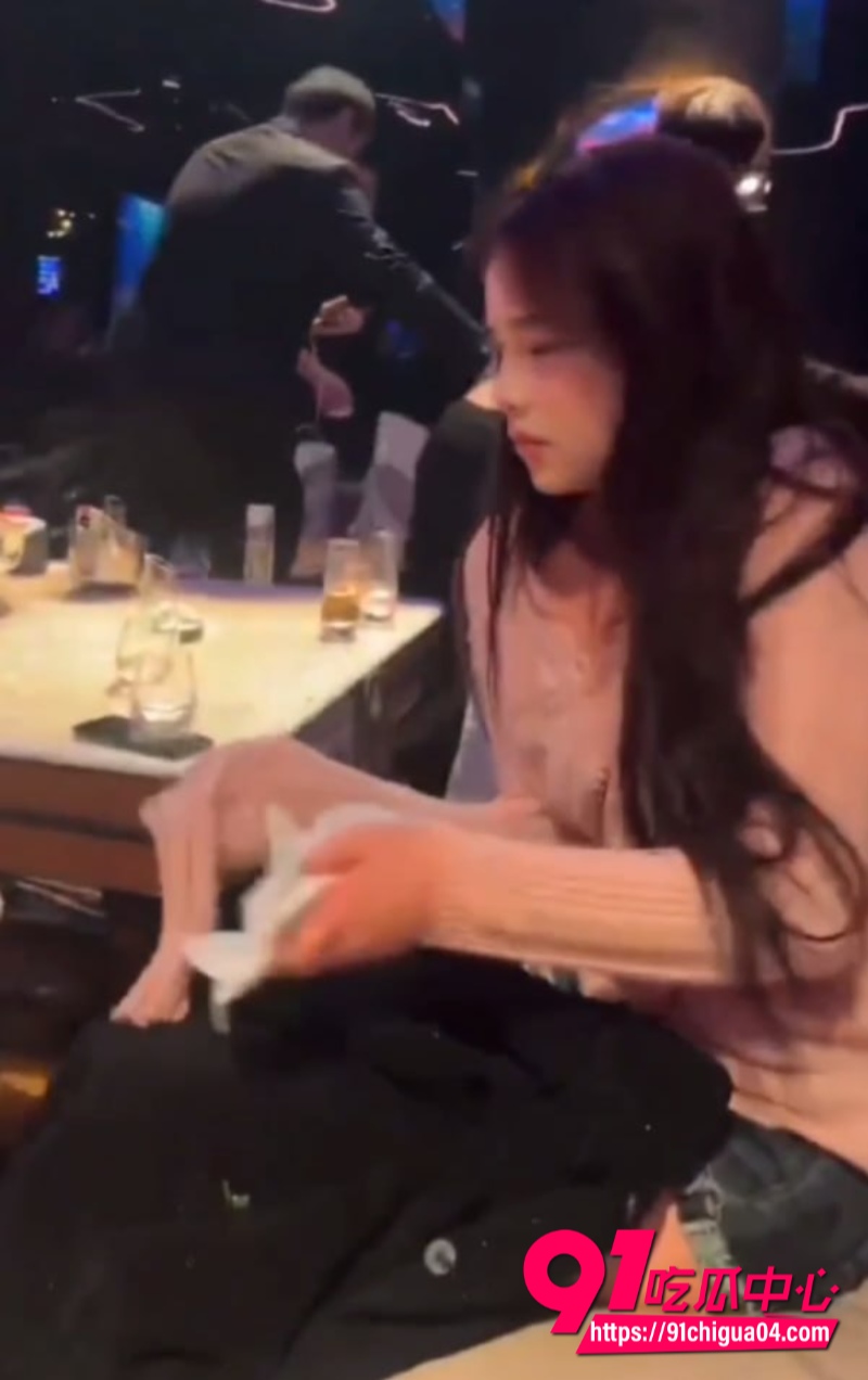 陪酒妹妹 酒瓶爆头 6
