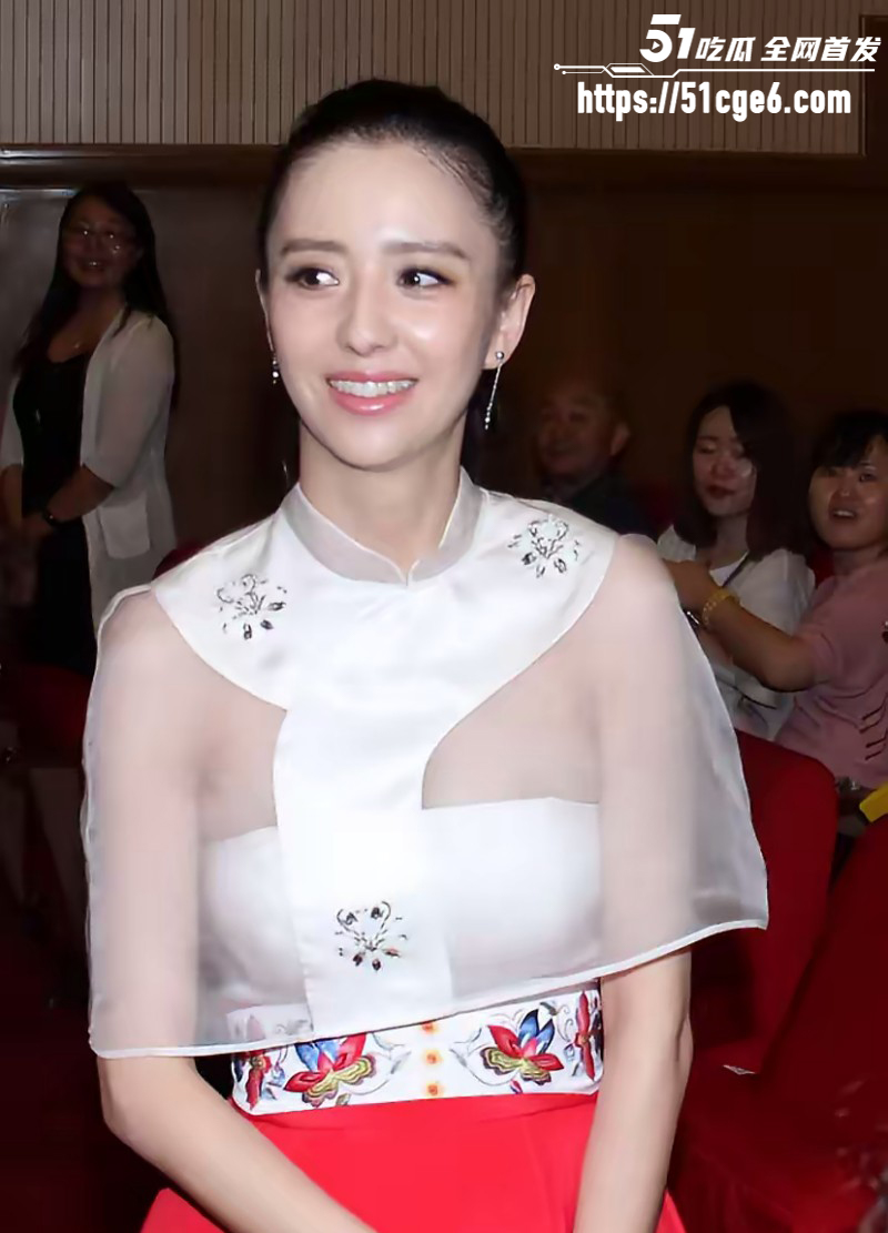 佟丽娅再婚绯闻爆火04