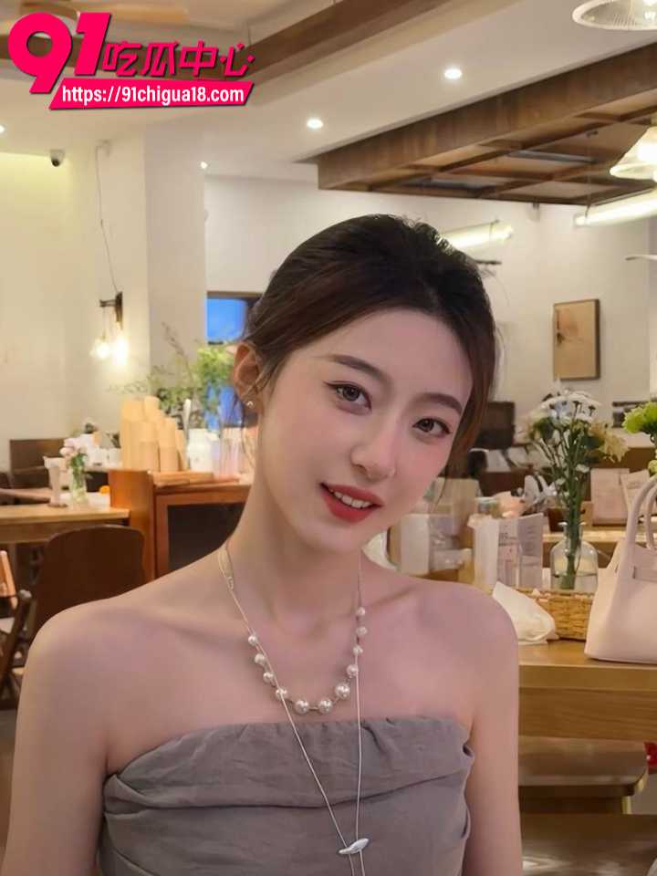 西安铁路学院女神肖媛媛私密视频5 西安铁路学院女神肖媛媛私密视频5