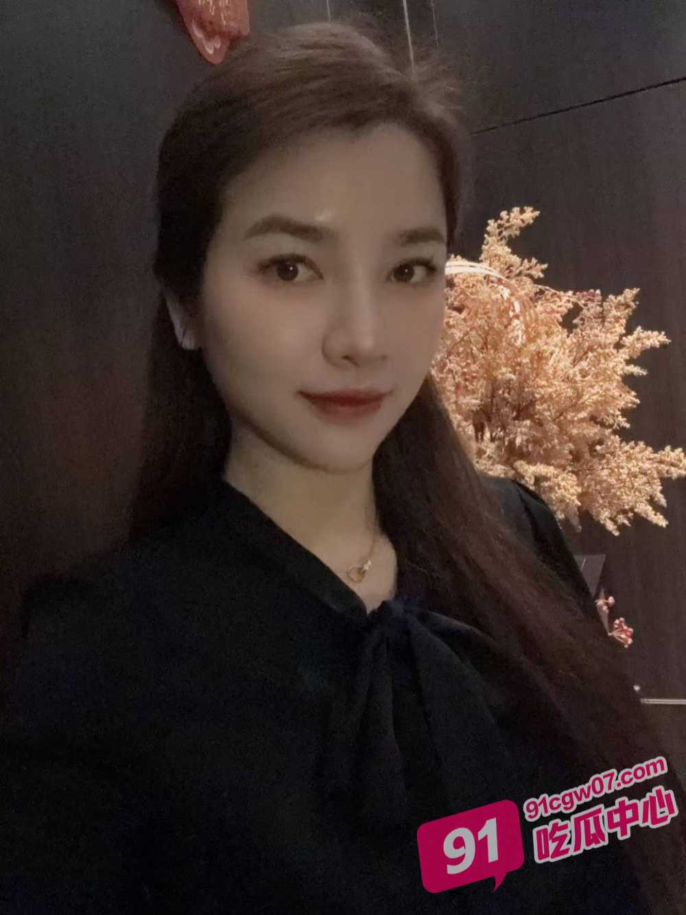 深圳北海粤宴航盛店 巨乳老板娘 陈英梅 为了抢生意竟发裸照勾引老顾客! 配图5