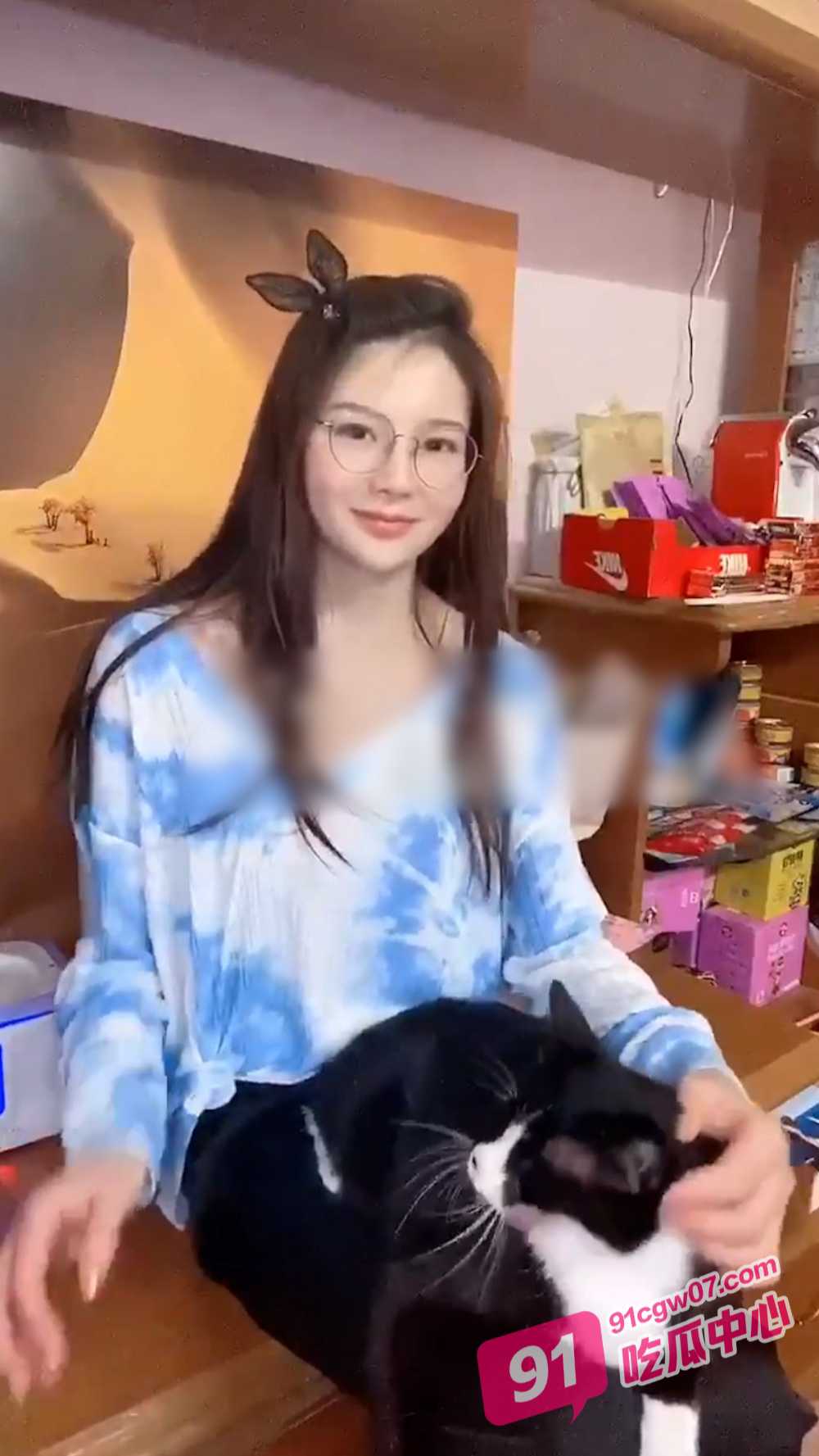退圈女神归来!王动御用模特【甲乙丙我姓丁】最新解锁推特自拍大胆露出全套 配图