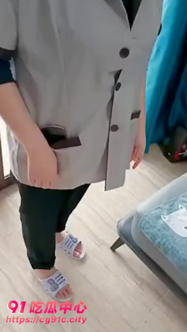 攻略上门做保洁的阿姨~“小伙 这是单独的服务了 得加钱”