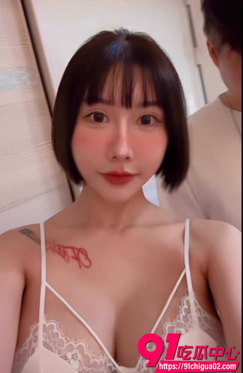 海外抖音13万粉丝网红杏妮 2