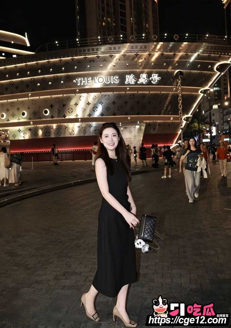 上海复旦教授王龙约炮视频流出07
