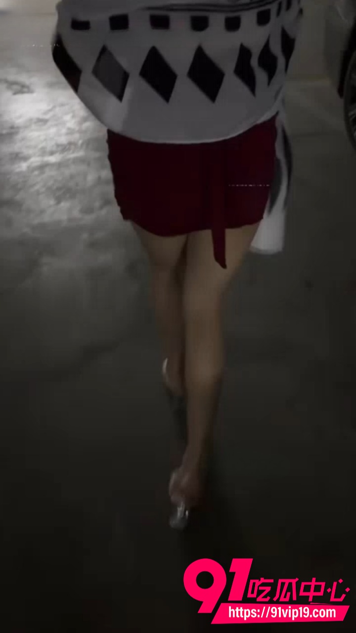 推特露出夫妻娇妻和他新作1