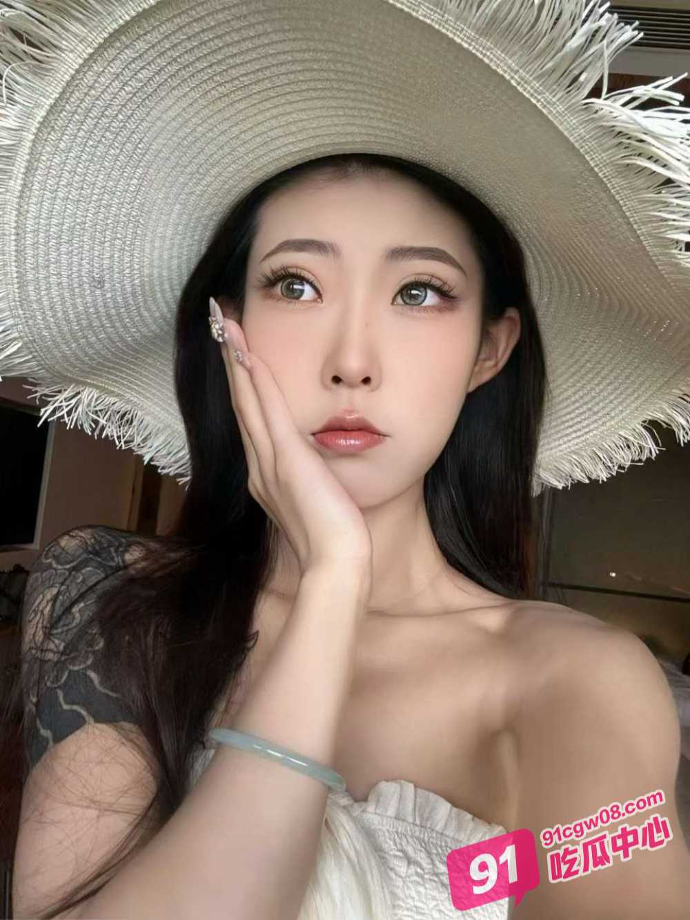 河南女大学生 万梦瑶 自慰视频流出 23岁少女性欲旺盛渴望被主人调教 配图2