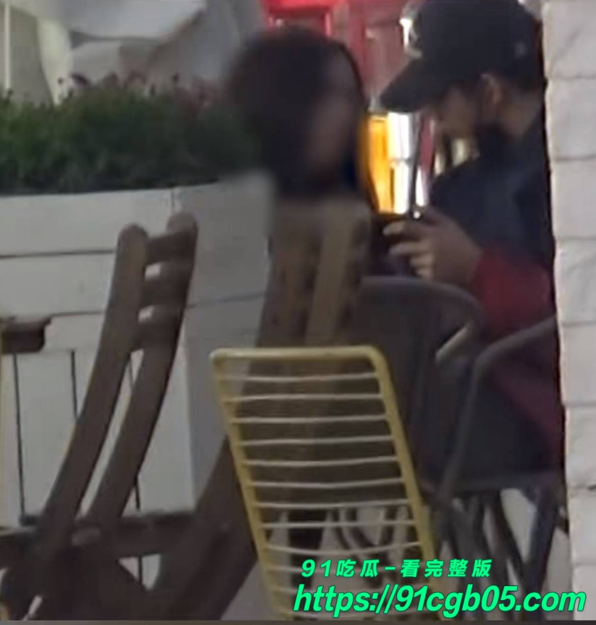 女友李禹熹曝光男演员荣梓杉家暴出轨20