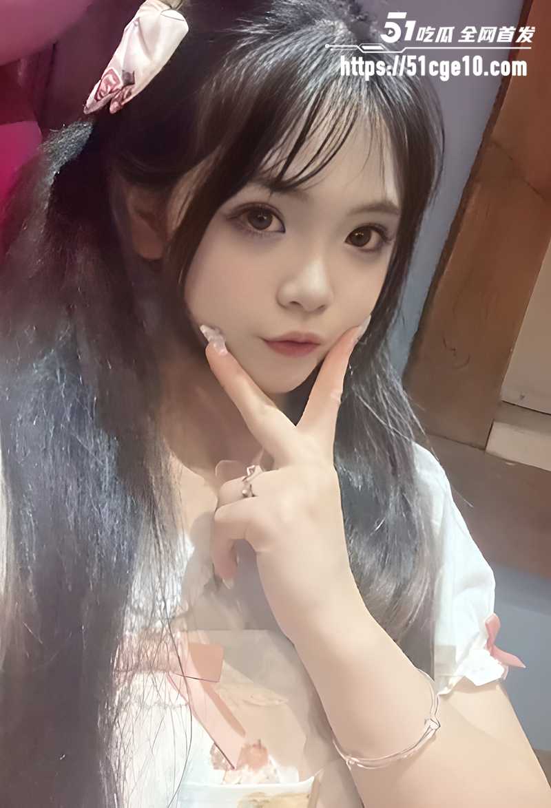 清纯女友自拍性爱视频流出 3 拷贝