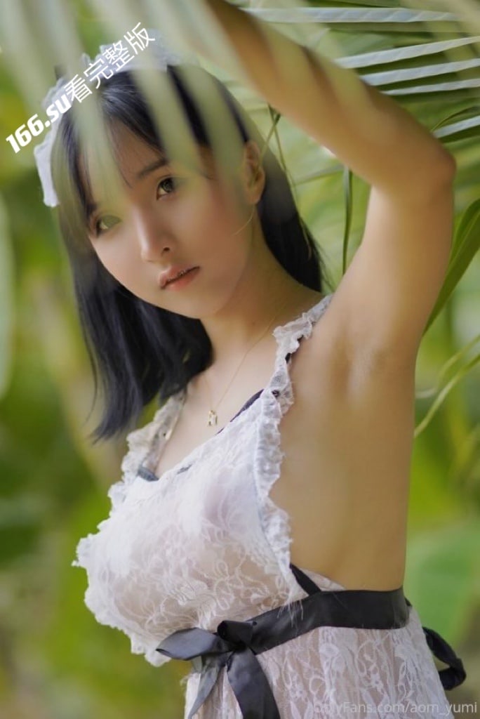 童颜巨乳泰国网红美女 配图9
