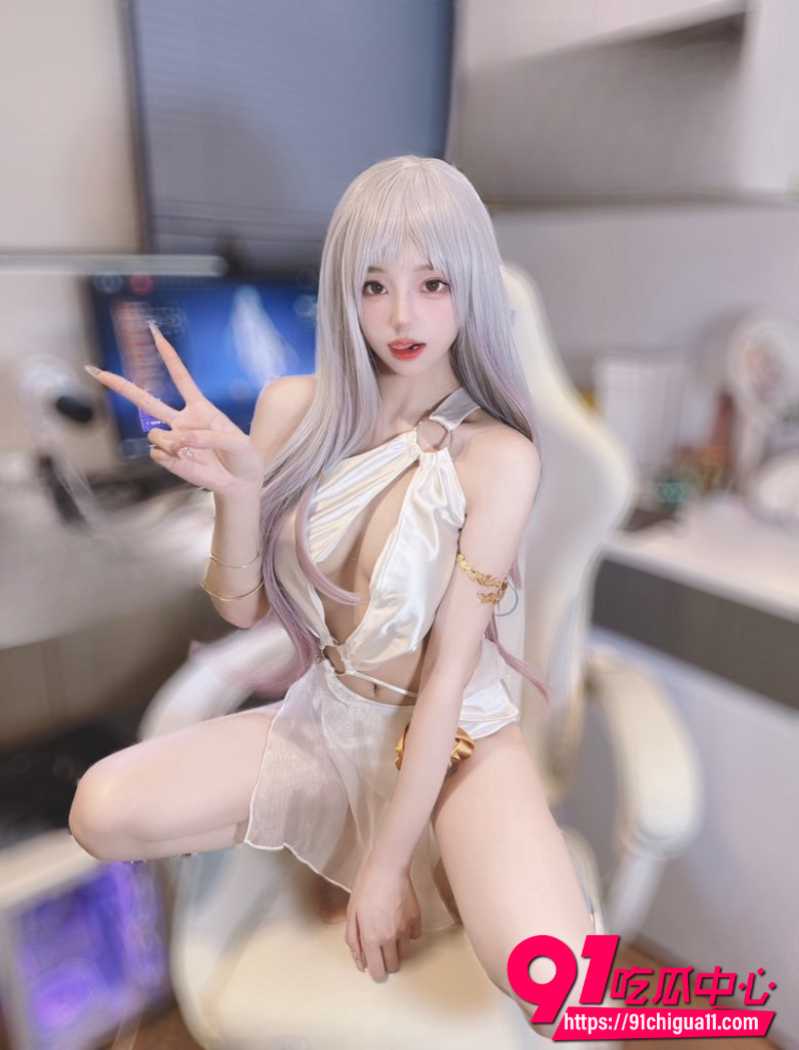 极品Cos白虎萝莉饼饼大王 裸舞私拍福利全开 甜美嫩妹反差爆棚!