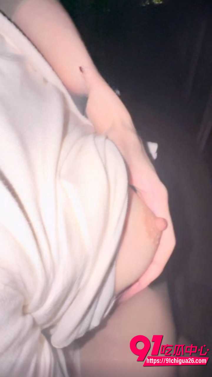海角原创博主意淫自己的妹妹2