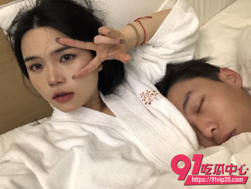 北京情侣浴室不雅泄密 6