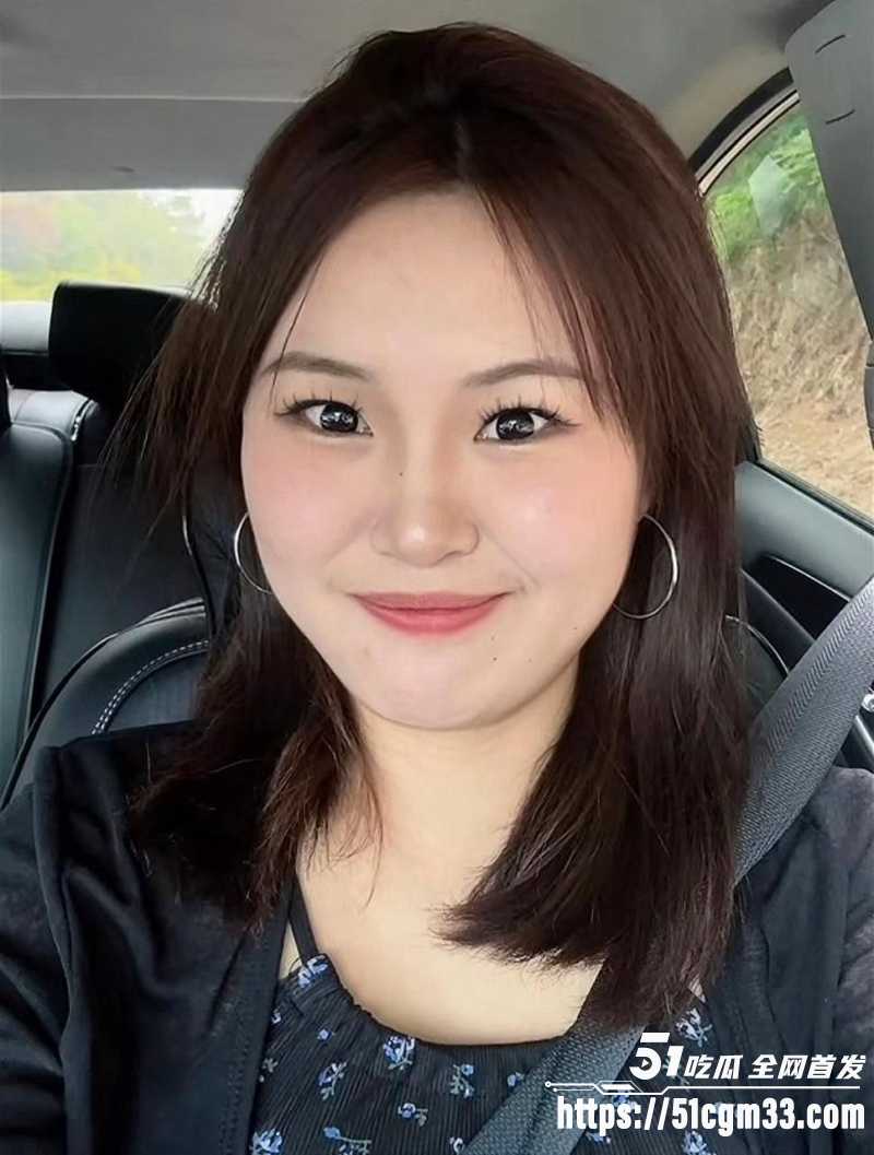 青岛极品丰腴少妇杨埕 1